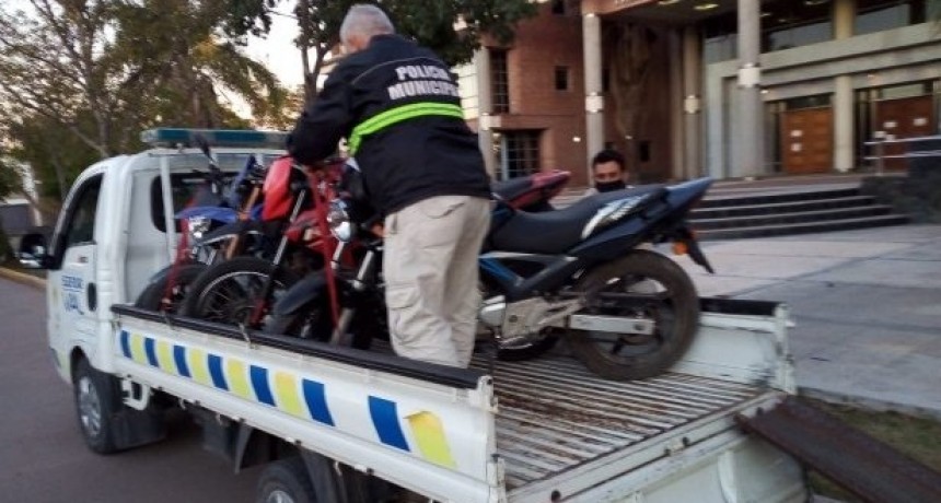 Continúan los controles policiales: en tres semanas más de 70 motos retenidas