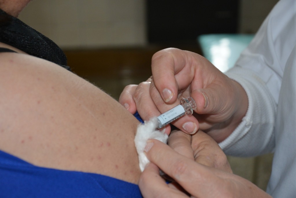 Se adelanta la vacunación con la segunda dosis de la vacuna triple viral