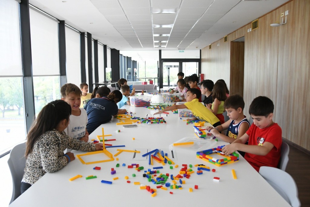 Más de 600 niños pasaron por la Escuelita Tecnológica de Verano