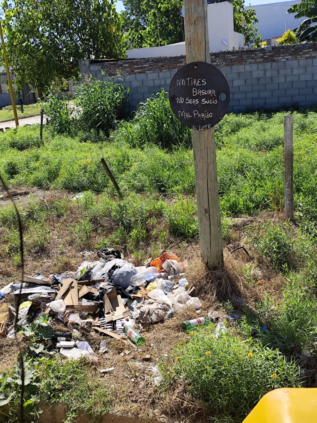 Minibasurales: se cargaron más de 10 camiones con basura en barrios Parque y La Milka