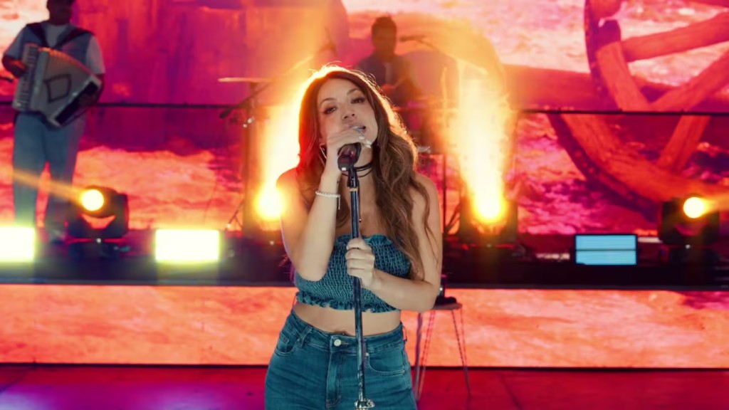 Magui Olave se luci&oacute; con un nuevo estreno titulado &ldquo;Rosas&rdquo;