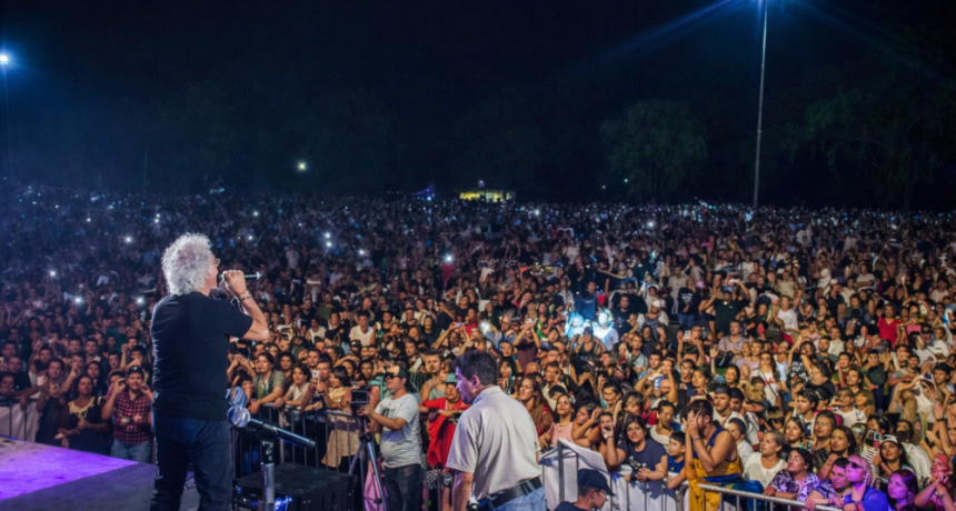 El festival &ldquo;Qu&eacute; Bonito&rdquo; cerr&oacute; una nueva edici&oacute;n de las Noches de R&iacute;o Cuarto