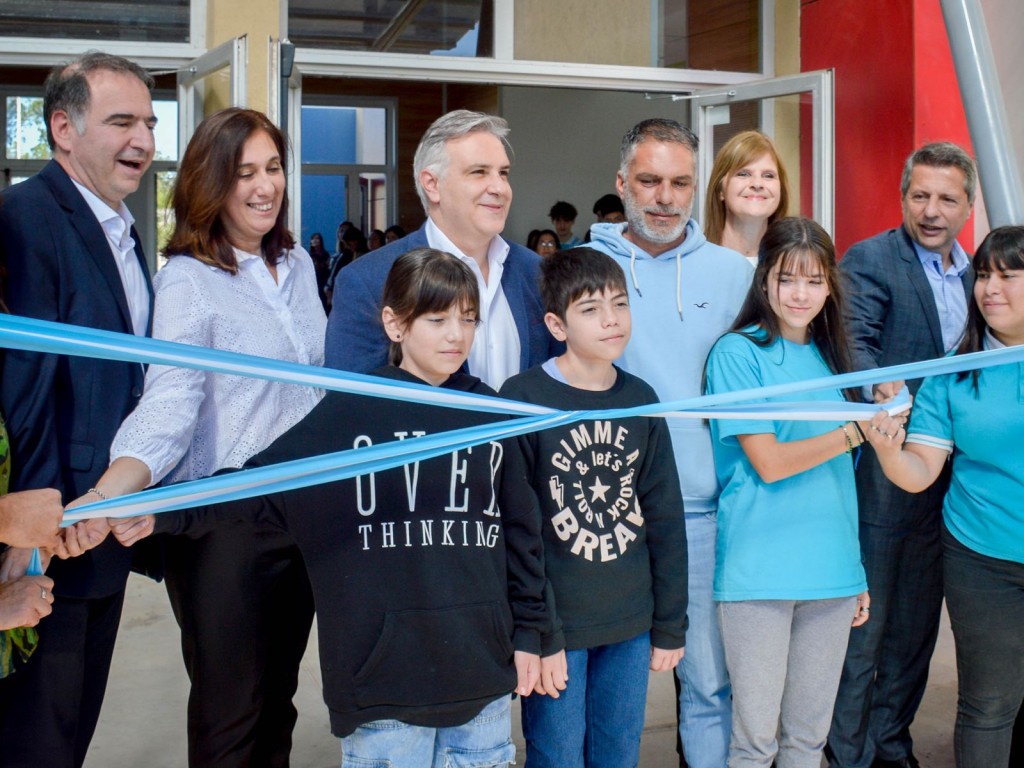 Quedó inaugurada la escuela ProA en barrio La Milka
