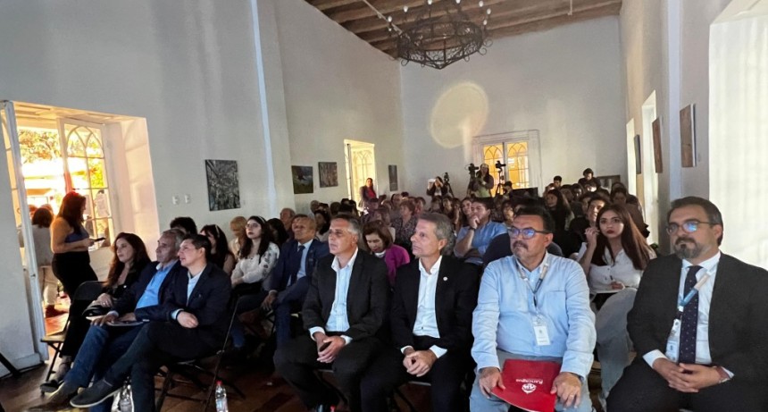 El intendente Dami&aacute;n Bernarte visit&oacute; Rancagua y disert&oacute; en la &ldquo;XIV UNIM 2026 &ndash; Desaf&iacute;os de una ciudad viva&rdquo;.