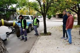 El municipio contin&uacute;a trabajando en la campa&ntilde;a de recolecci&oacute;n de hojas.