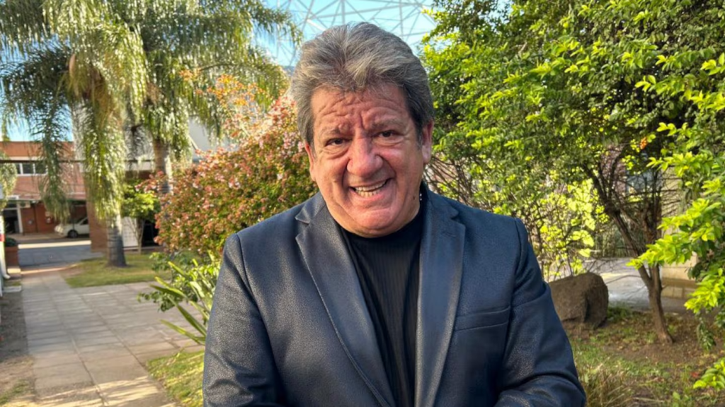 Sandro G&oacute;mez record&oacute; el llamado de Manolo C&aacute;novas para cantar en Trula: &ldquo;Si hubiese sabido quien era Gary...&rdquo;