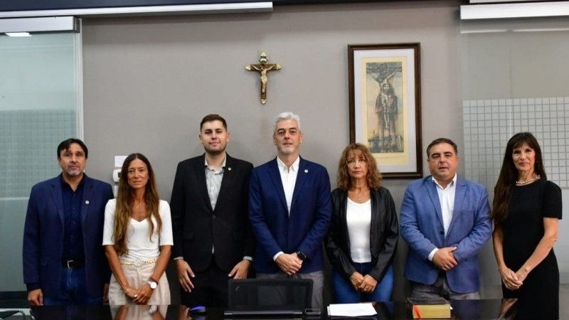 Hacemos Unidos por C&oacute;rdoba: "Ficha Limpia s&iacute;, pero presentar un proyecto de algo que ya existe es marketing pol&iacute;tico".