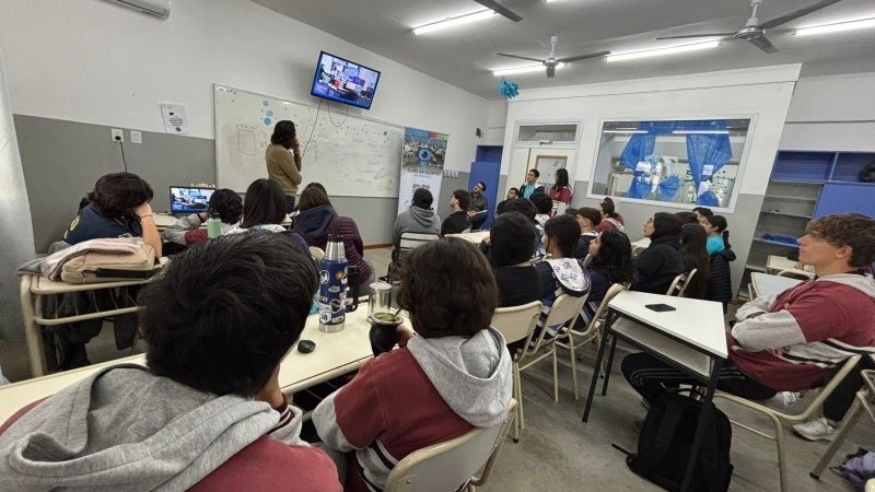 Estudiantes de la ProA T&eacute;cnica participaron de una capacitaci&oacute;n sobre el programa &ldquo;Ojos en Alerta&rdquo;.
