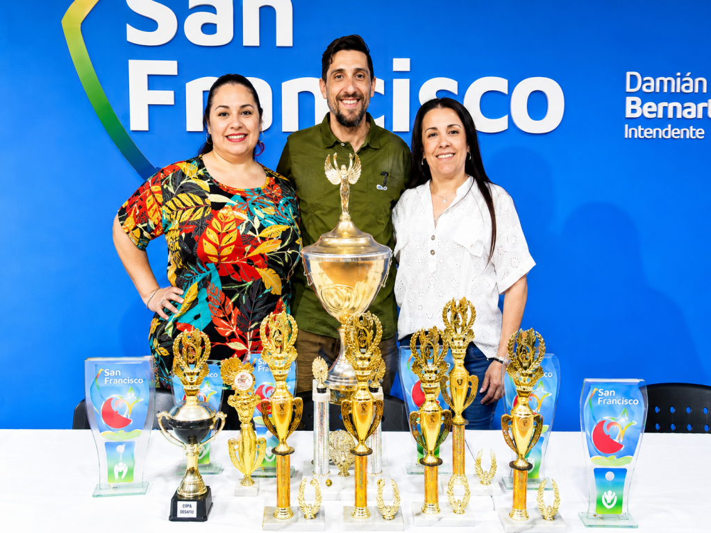 Orgullo para la ciudad: importantes premios para la Escuela Municipal de Danzas Folcl&oacute;ricas.