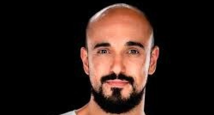 Abel Pintos record&oacute; en televisi&oacute;n nacional su debut cuartetero junto a Sabroso en el Kempes.