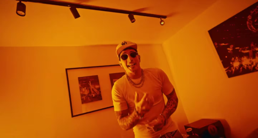 &iexcl;Bien fiestero! el nuevo tema de DesaKTa2 con la voz de Fer Olmedo.