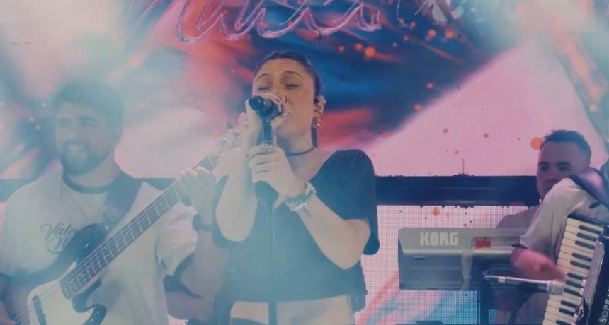 Valentina M&aacute;rquez estren&oacute; su versi&oacute;n en vivo de &ldquo;El Cielo&rdquo;.