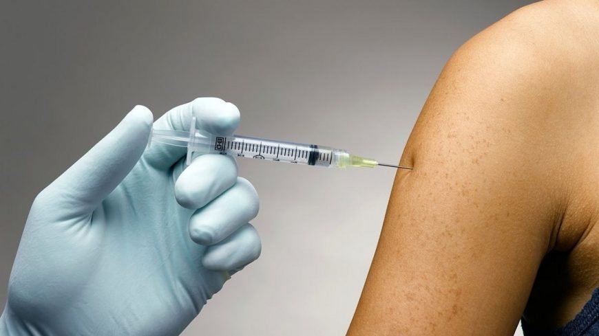 Córdoba habilitó la inscripción para vacunar a personas de 12 a 17 años