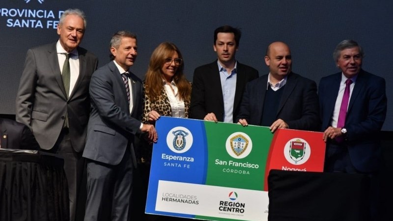San Francisco, Esperanza y Nogoy&aacute; formalizaron un hermanamiento para fortalecer el Corredor L&aacute;cteo de la Regi&oacute;n Centro.