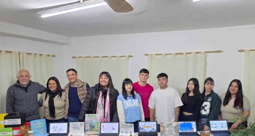M&aacute;s de 200.000 estudiantes participaron del Festival Escolar de la Palabra en toda la provincia.