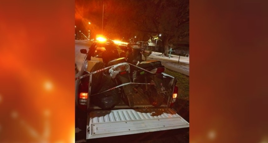 Retuvieron dos motocicletas tras intentar acceder a la senda peatonal y bicisenda en altura.