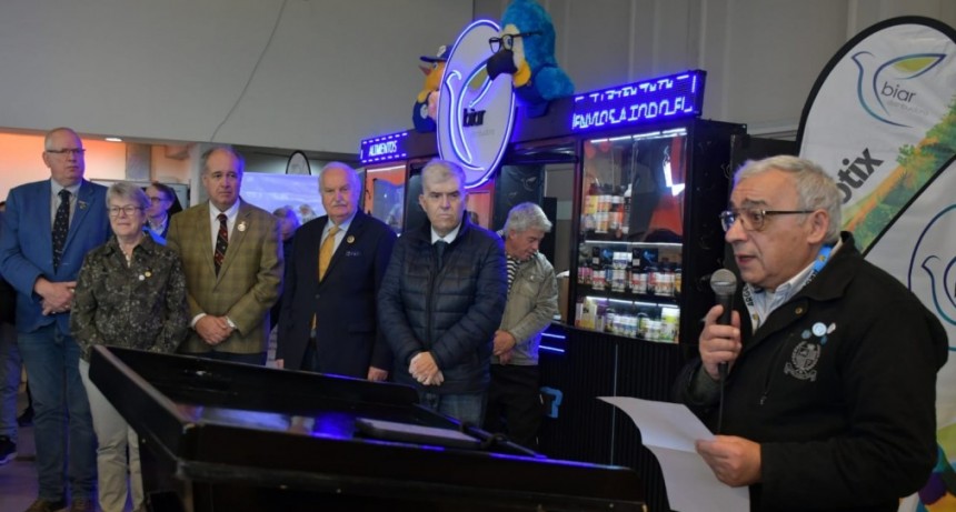 Quedó inaugurado el Campeonato Mundial de Ornitología del hemisferio sur en la ciudad