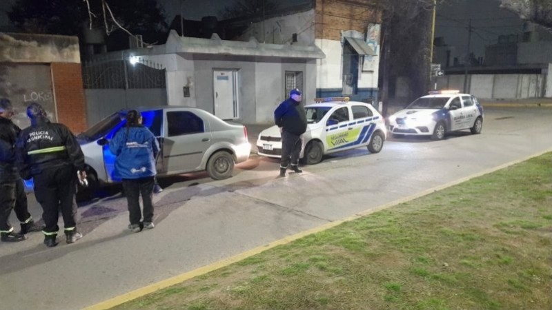 Le retuvieron el auto por manejar alcoholizado: dio 1,1 de alcohol en sangre.
