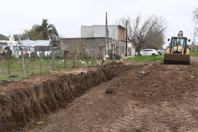 Comenz&oacute; la refuncionalizaci&oacute;n del sistema de drenaje pluvial en barrio Corradi.