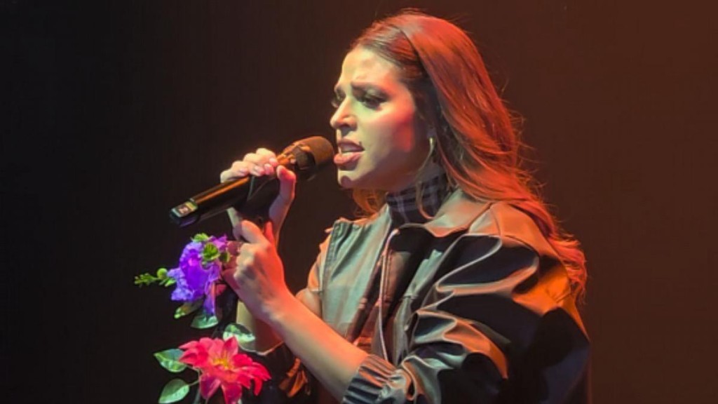 Euge Quevedo se anim&oacute; a todo en la Fiesta FA: de Julieta Venegas a una chacarera.