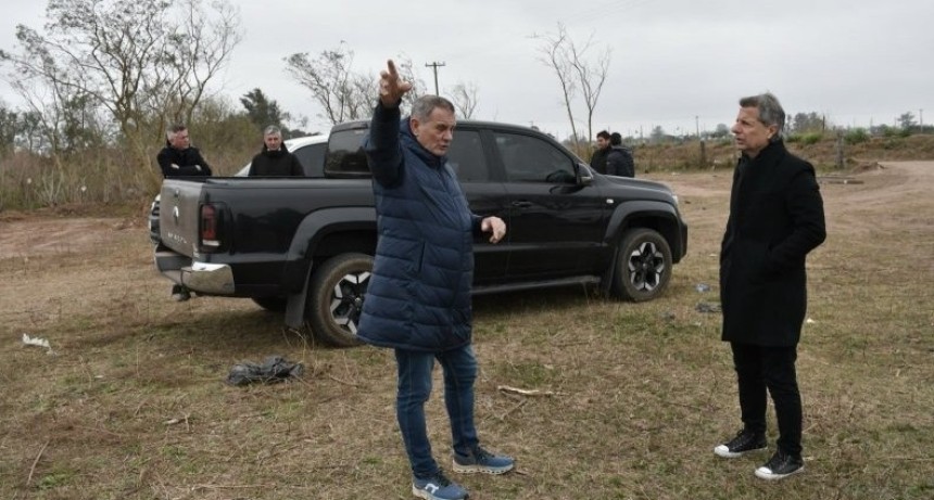 Junto a los organizadores, Bernarte recorri&oacute; el tramo que se prepara para recibir al Rally Argentino en San Francisco.