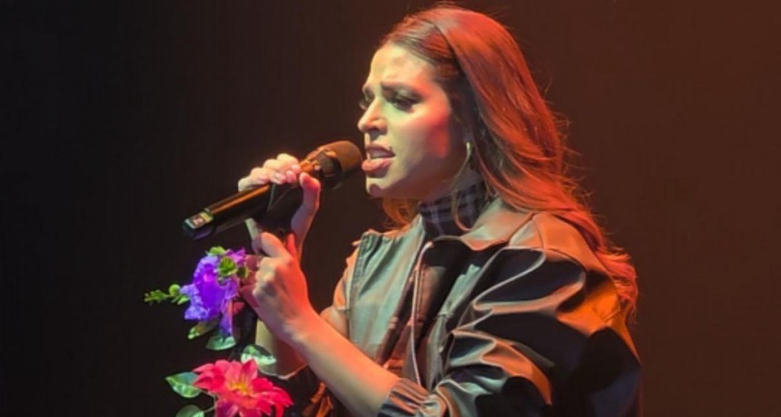 Euge Quevedo se anim&oacute; a todo en la Fiesta FA: de Julieta Venegas a una chacarera.