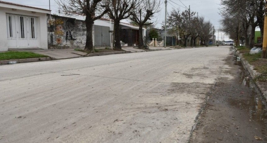 Ya se ejecut&oacute; m&aacute;s de un tercio de la pavimentaci&oacute;n del casco hist&oacute;rico de barrio Parque.