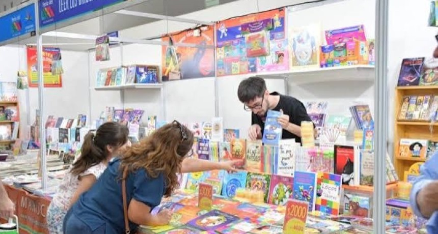 Municipio convoca a autores locales a participar de la 9&ordm; edici&oacute;n de la Feria del Libro Ciudad de San Francisco 2026.