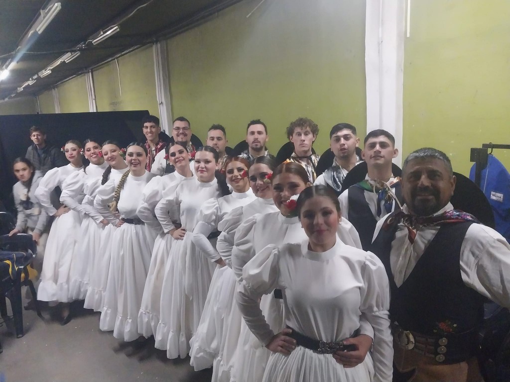 Participación de la academia Huellas de mi Pueblo de Zenon Pereyra en Tránsito, Córdoba.