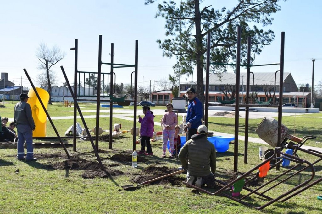 Puesta en valor de espacios publicos en la ciudad de Frontera : LA Plaza San Martin en marcha.