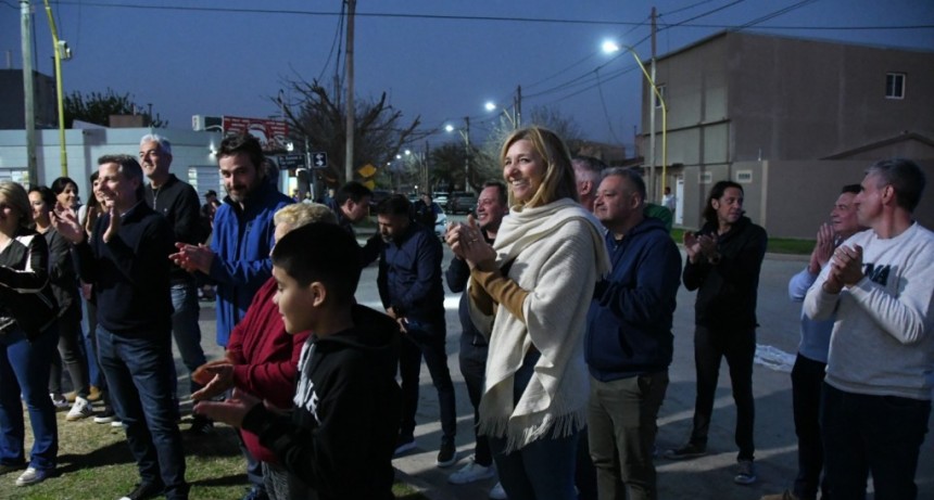 Las luces LED llegaron a barrio Parque