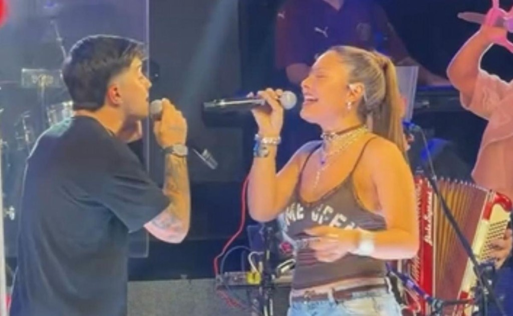 &iexcl;Mir&aacute; qui&eacute;nes volvieron a cantar juntos! Vale M&aacute;rquez y Sim&oacute;n Aguirre sorprendieron en el escenario.