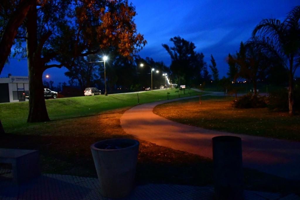 El Paseo Maipú ya cuenta con nuevas luminarias LED en todo su recorrido