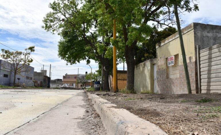 La pavimentaci&oacute;n de barrio Parque alcanz&oacute; el 98% de avance.