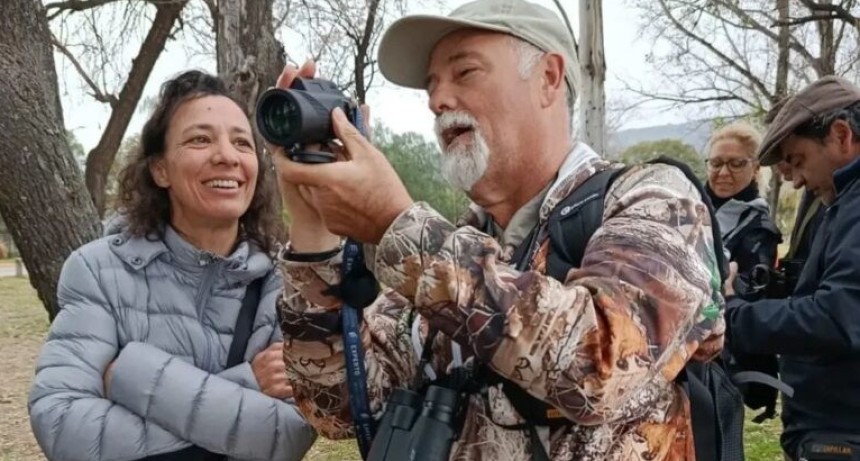 Avistaje de aves: una actividad gratuita para observar y descubrir nuestro entorno.
