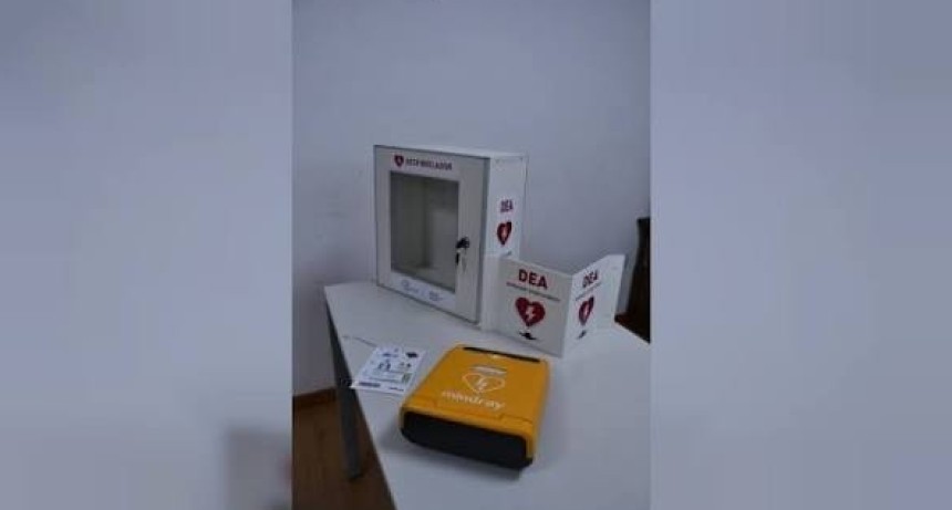 La Municipalidad entreg&oacute; un desfibrilador al Aeroclub San Francisco para fortalecer una ciudad cardioprotegida.