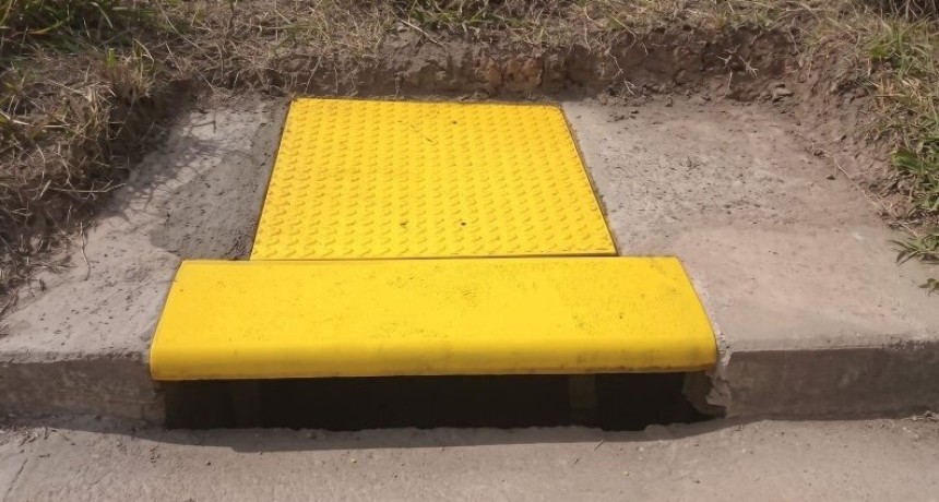 La Municipalidad avanza en el reacondicionamiento de canales y desag&uuml;es pluviales.