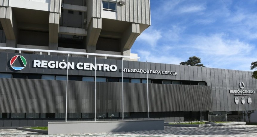 La Regi&oacute;n Centro baja al territorio con el an&aacute;lisis de temas comunes a las provincias que la conforman.