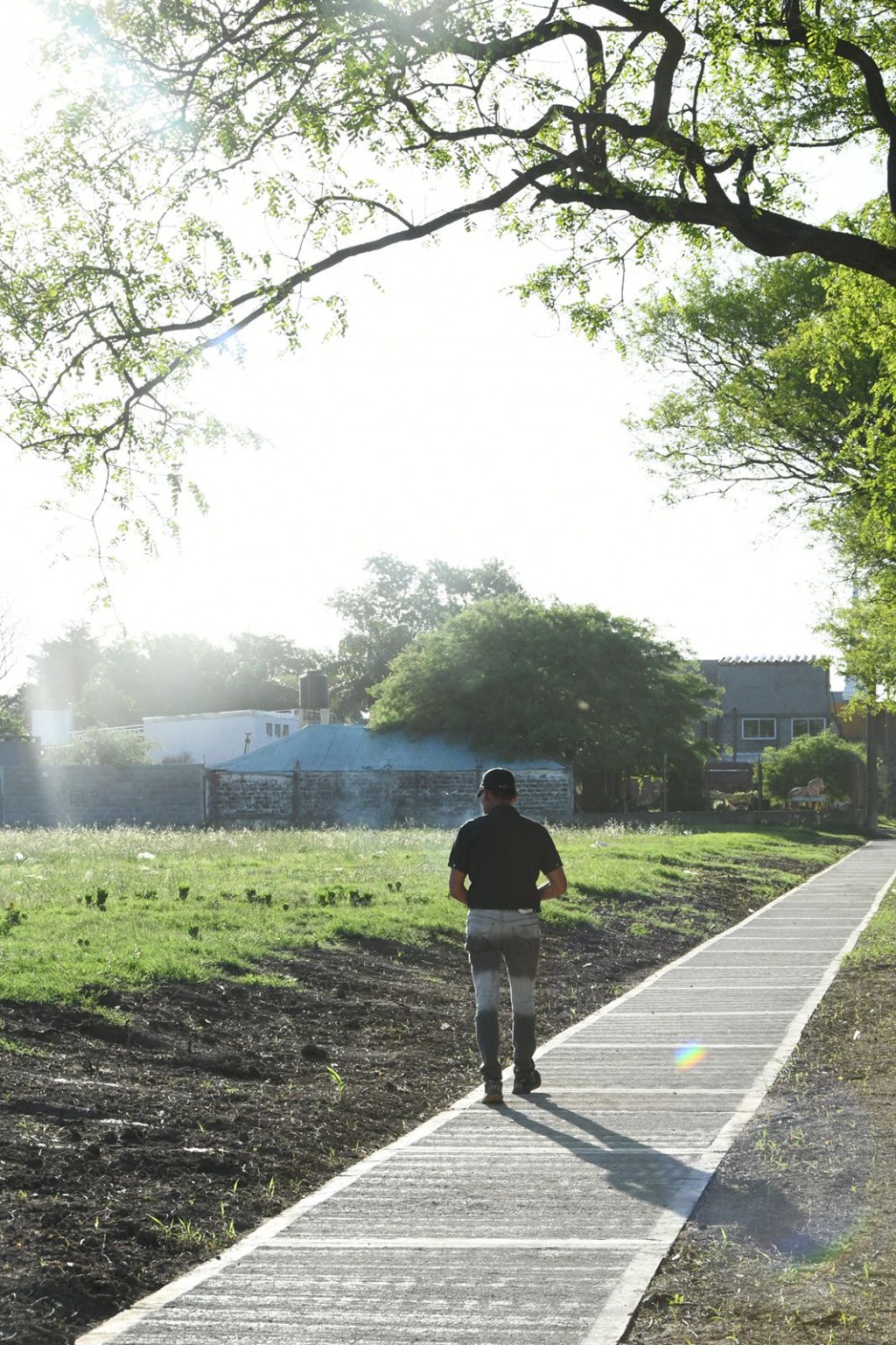 Se inauguró vereda sobre avenida 9 de Septiembre