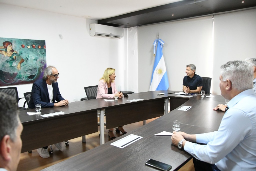 Bernarte recibió a la cónsul general de Italia en Córdoba