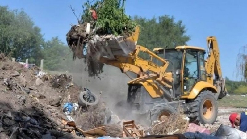 Basurales a cielo abierto: amparo contra 18 municipios de Córdoba