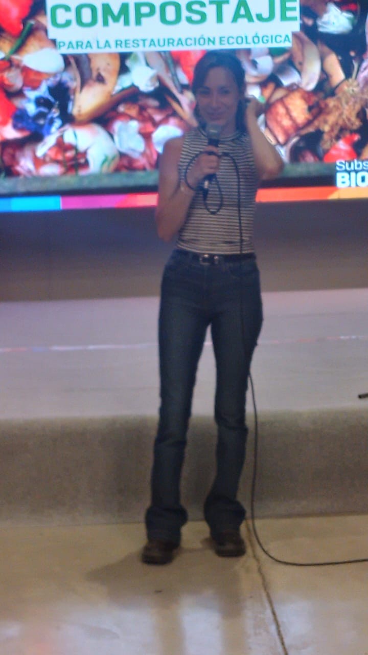 Se realizó nueva capacitación sobre compostaje en el Superdomo